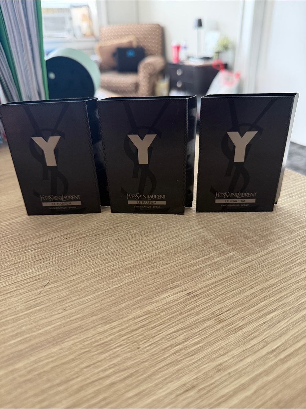Yves Saint Laurent Y samples for men